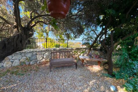 Property Image 39