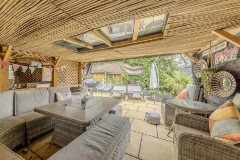 Property Image 32