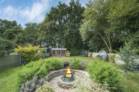Garden With Firepit