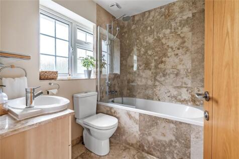 Bedroom 2 Ensuite