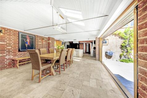 Open Plan Kitchen