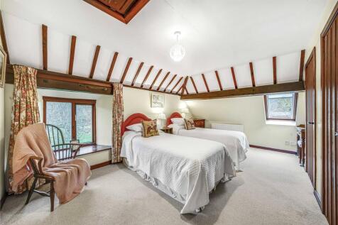 1st Floor Bedroom