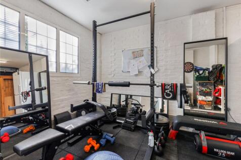 Gym In Garage