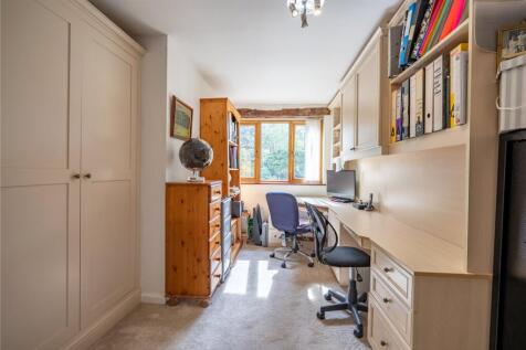 Office/Bedroom 4