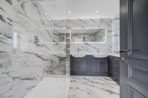 Master Ensuite