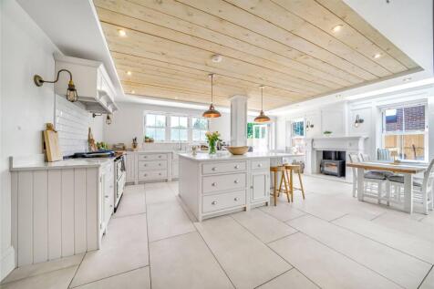 Open Plan Kitchen