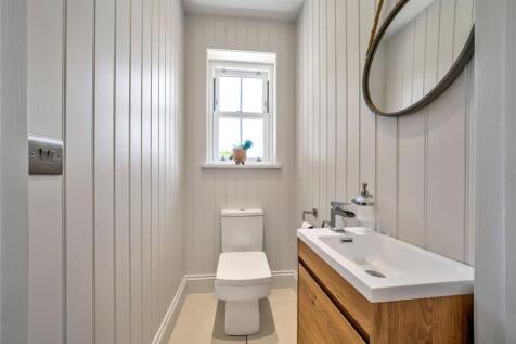 Cloackroom