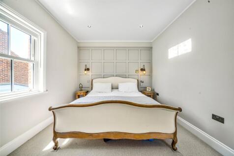 Principle Bedroom