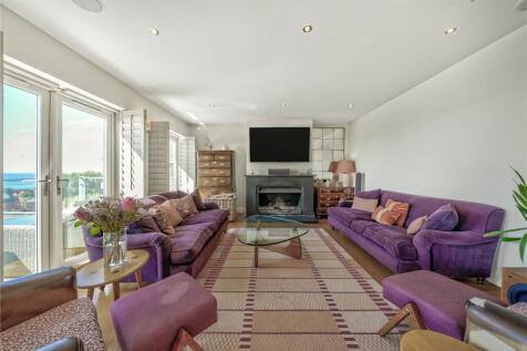 Sitting Area