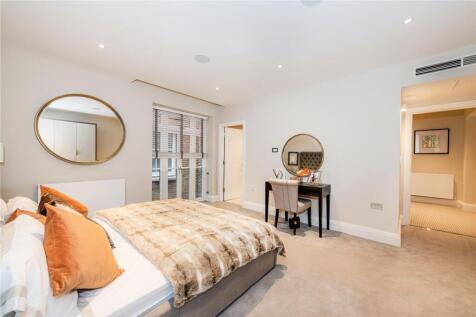 Principal Bedroom 2