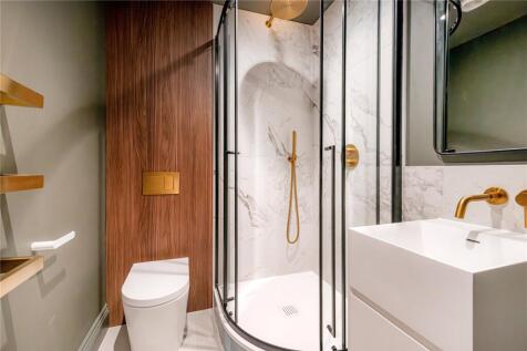 Ensuite Shower Room