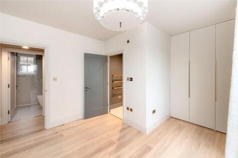 Principal Bedroom 2