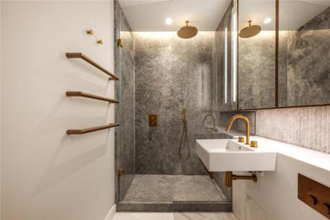 Bedroom 2 Ensuite