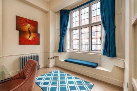 Bay Window