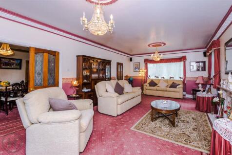 Sitting Room (3).jpg