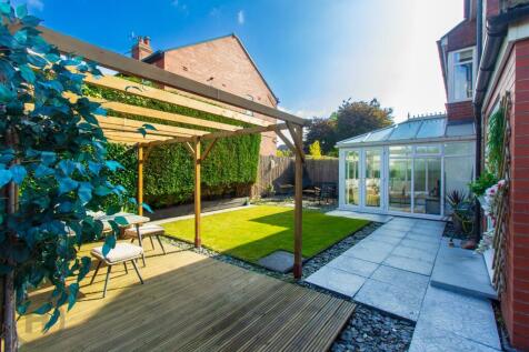 Rear Garden.jpg