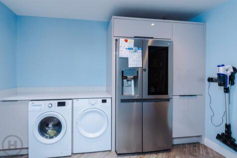 Utility Room (2).jpg