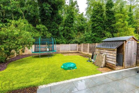 Rear Garden (3).jpg