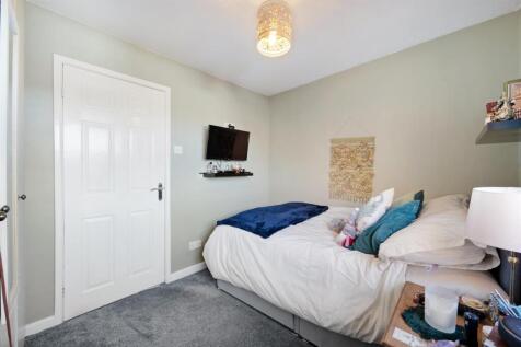 Bedroom Two (2).jpg