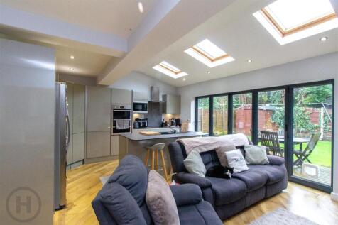 Kitchen Family Room