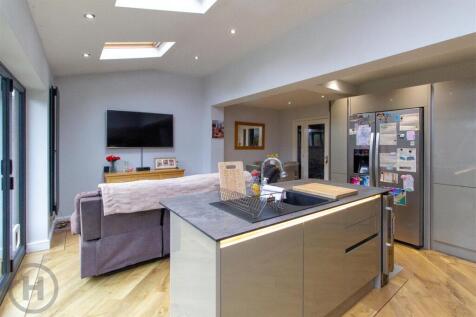 Kitchen Family Room