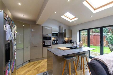 Kitchen Family Room