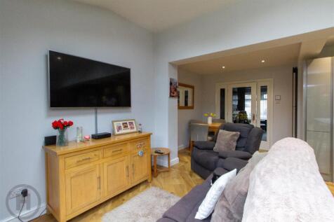 Kitchen Family Room