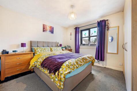 Bedroom One.jpg