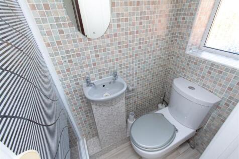 Bedroom Four Ensuite