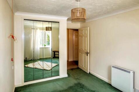 Property Image 11