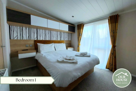 Master Bedroom/En Suite