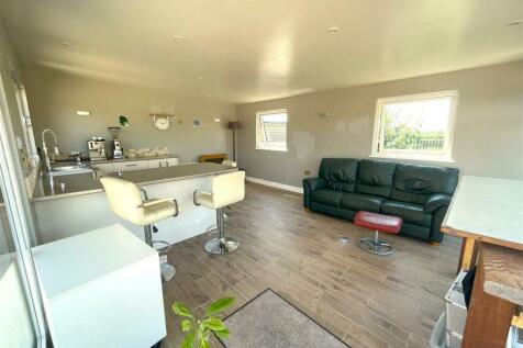 Large Modular Summerhouse/Office