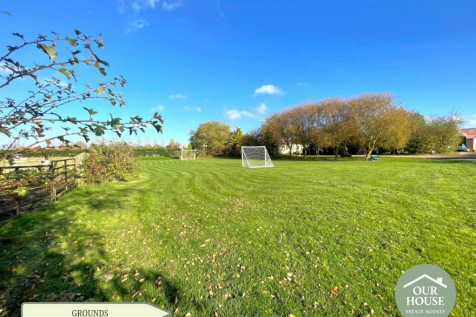 TOURING/CAMPING AREA AND PLAY PARK