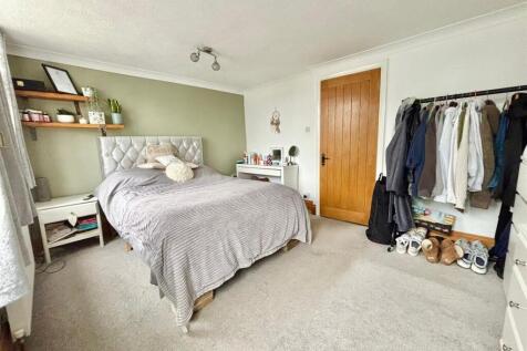 Bedroom 2 ( Ground Floor)