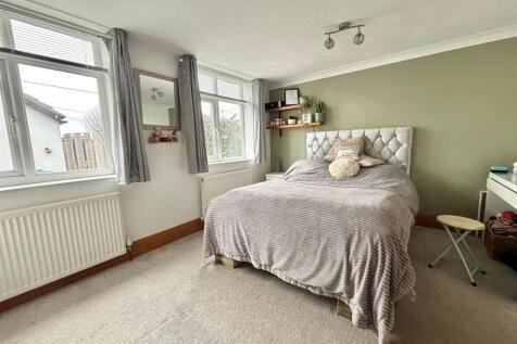 Bedroom 2 ( Ground Floor)