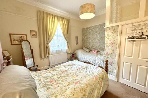 Ground Floor Master Bedroom