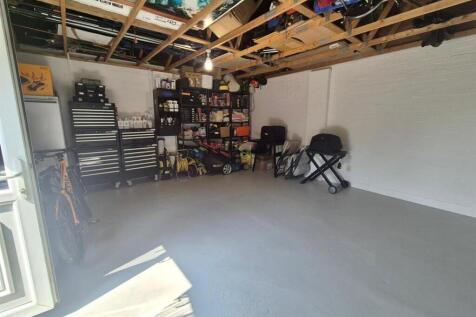 Double Garage