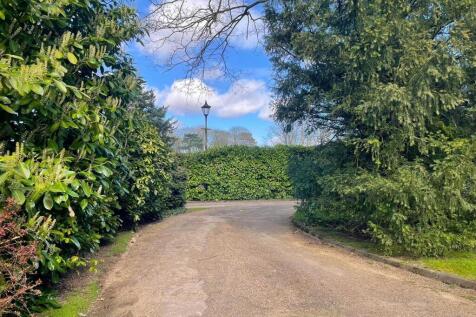 Hall Grounds