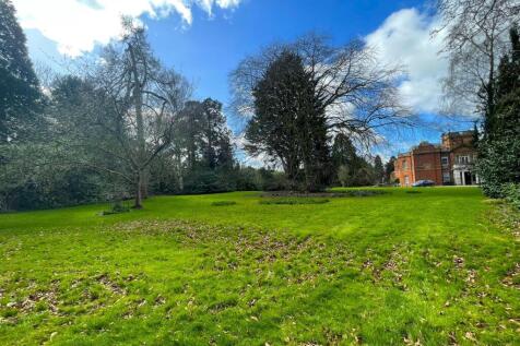 Hall Grounds