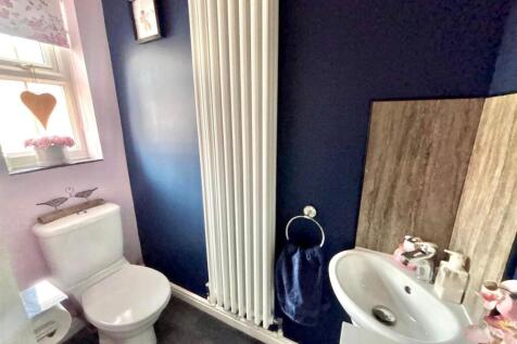 Cloakroom (WC)