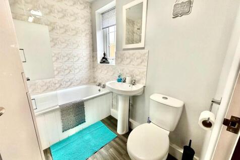 Ground Floor Bathroom