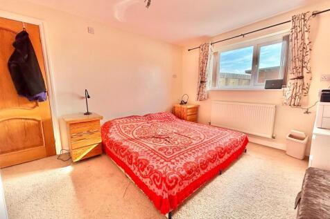 Bedroom 3 (First Floor)