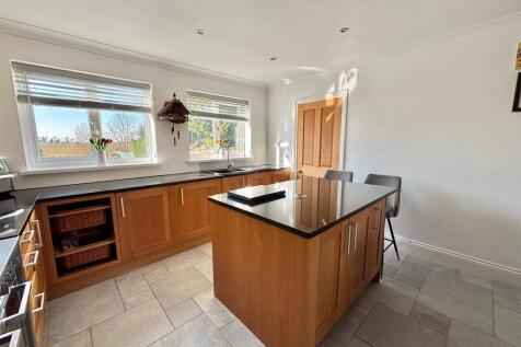 Kitchen Diner Family Room