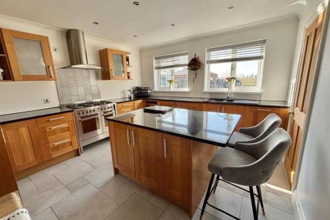 Kitchen Diner Family Room