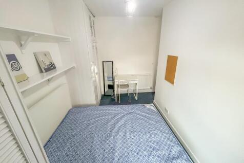 Room 3 FF Rear