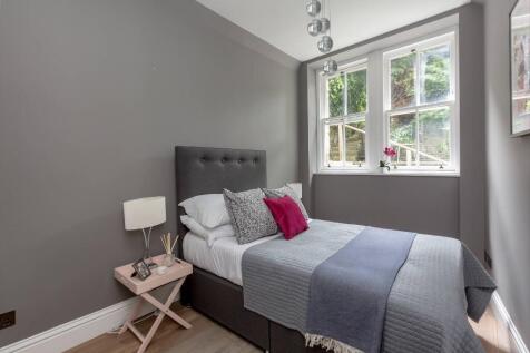Double Bedroom 4
