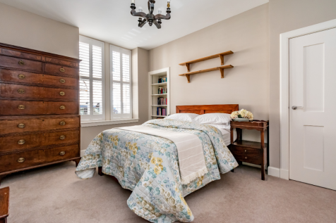 Main bedroom