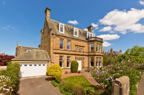 Cluny Drive