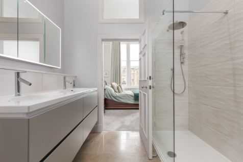 Ensuite