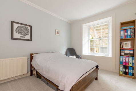 Double bedroom 2